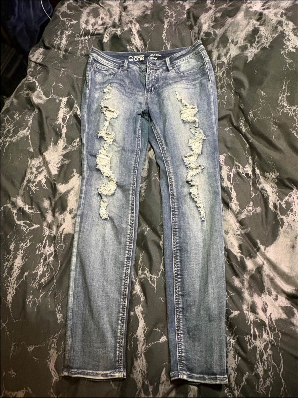 Destroyed Light Blue Skinny Jeans - Women's Casual Stretch Denim